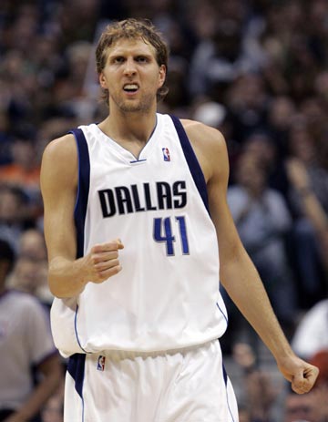 [图]欧冠-萨拉赫埃利奥特破门 利物浦2-1里尔提前晋级.