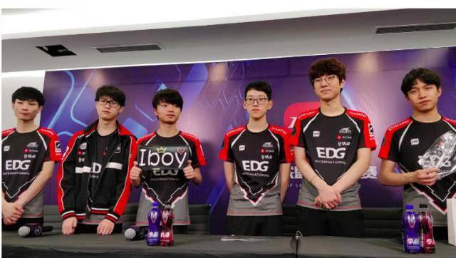 二阵的称号 二阵的称号